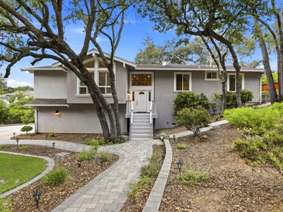 7111 Wooded Lake Dr