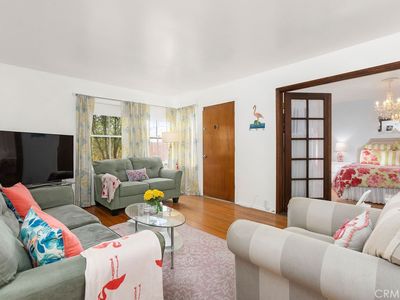 1825 E 3rd St APT 4