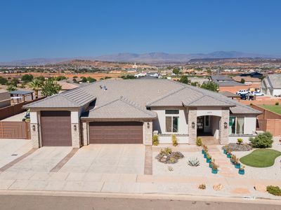 3478 S Pecos Dr