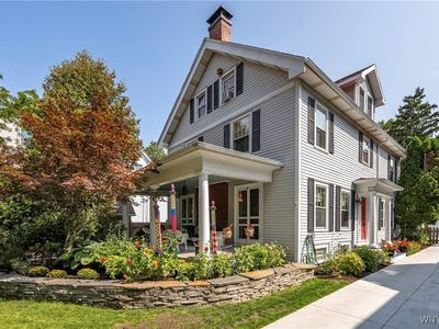 165 Summit Ave