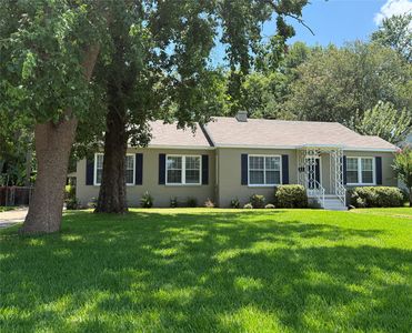 255 Preston Ave