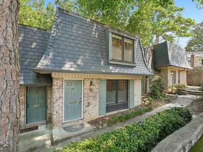 39 Cantey Pl NW