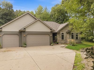 N6877 Hidden Valley Dr