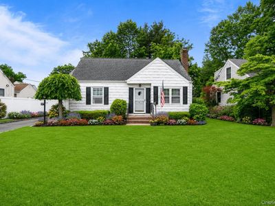 4 Birch Place