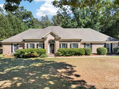 2300 Fowler Secrest Rd