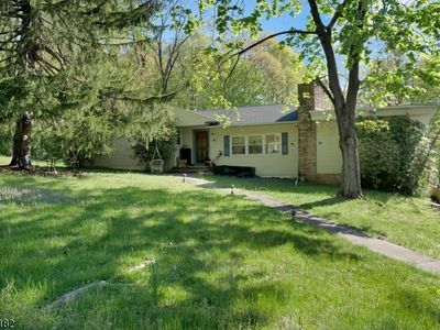 104 Redmont Rd