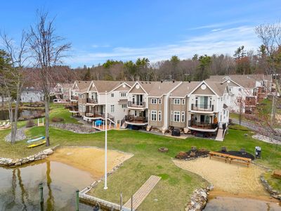 21 Island Drive #10
