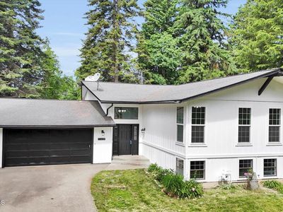 11459 N Trafalgar St