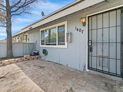 1407 E Long St