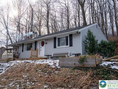 6951 Yeakels Mill Rd