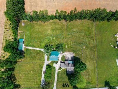 1555 Charles Bell Rd