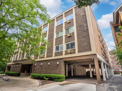 222 N Grove Ave APT 2D
