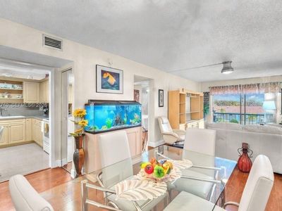 4160 Inverrary Dr APT 308