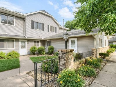 11328 Ibis St NW