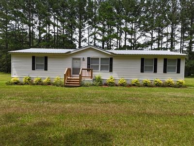 565 Bond Rd