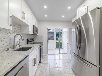 600 NW 80th Ave #105