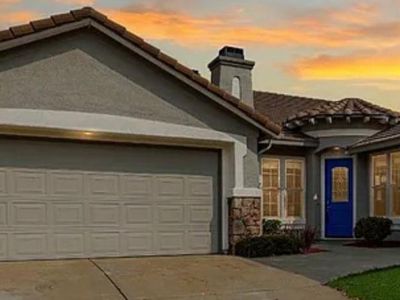 1275 Hillwood Loop