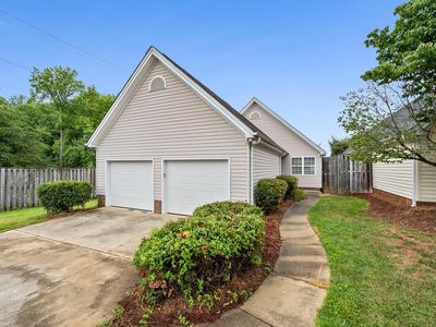 1016 Bradford Pl