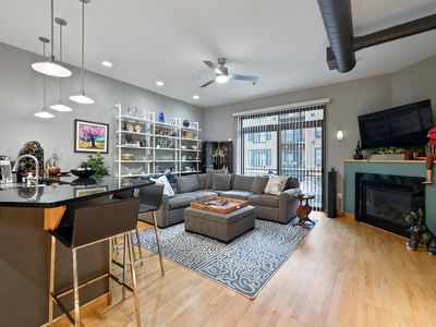 615 W Main St APT 208