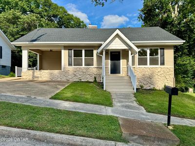 530 Elm Ave
