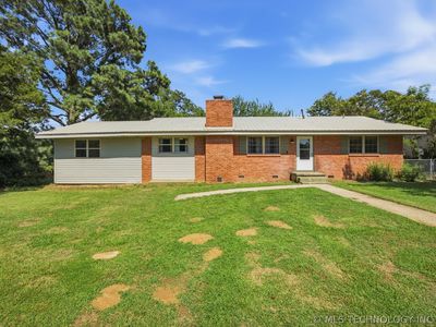 Property at 696 N Hickory St, Atoka, OK