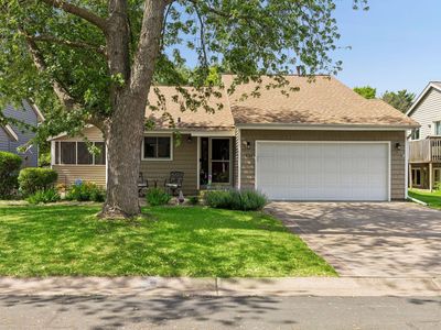 1420 Knoll Dr