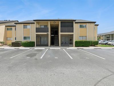 900 Lake Destiny Rd Unit B