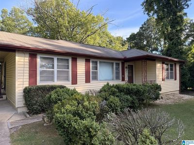 225 Maple Way