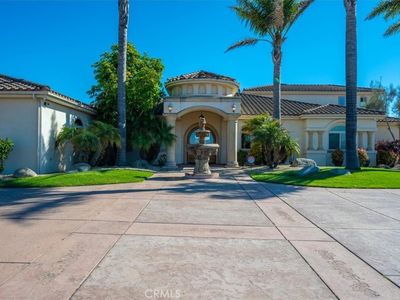 1685 Scenic View Way