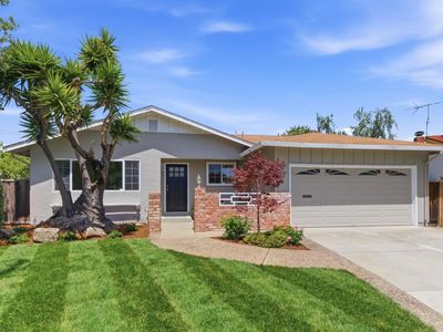 831 Mangrove Ave