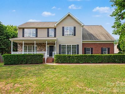 2715 Thornburg Ct