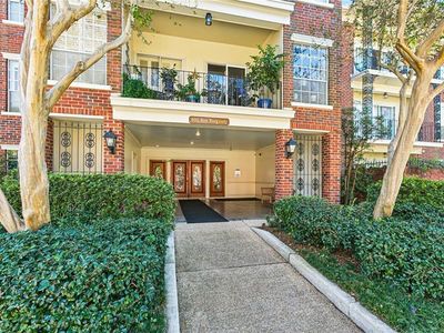 800 Rue Burgundy St UNIT 119