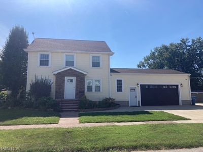 858 Allison Ave