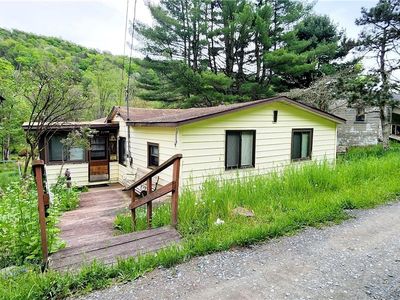 32 Brookside Drive