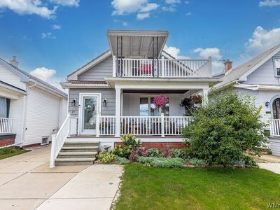 22 Eiseman Ave