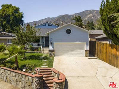 2907 El Caminito St