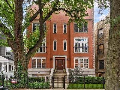 3306 N Clifton Ave APT 3N