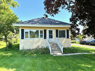 164 Dewey AVENUE