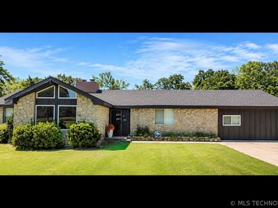 Property at 2401 Grandview Ave, Pawhuska, OK