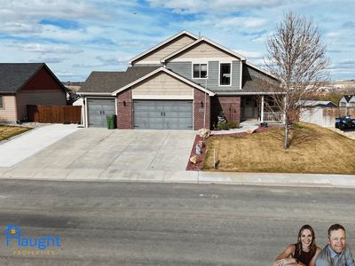Property at 945 Eagle Dr, Douglas, WY