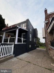 4633 Fernhill Rd