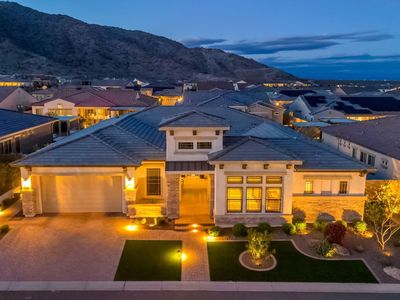 20732 W San Juan Ave