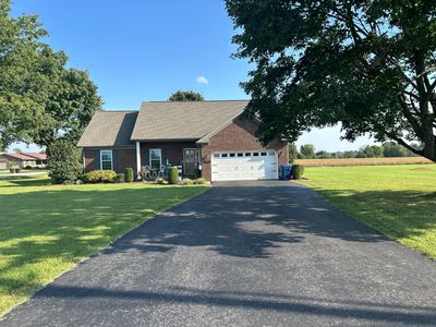 599 Red Fern Rd