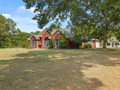 Property at 2111 Breeding Dr NW, Hartselle, AL