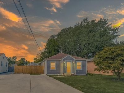 1415 Willow Ave