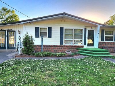 Property at 109 Hendrix St, Oneonta, AL
