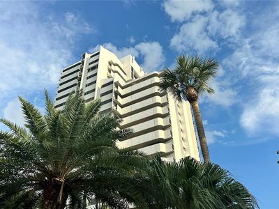 4141 Bayshore Blvd APT 606