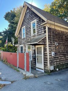 255 Plain St