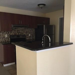2230 Cascades Blvd UNIT 202