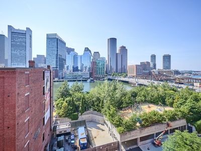 33 Sleeper St APT 603